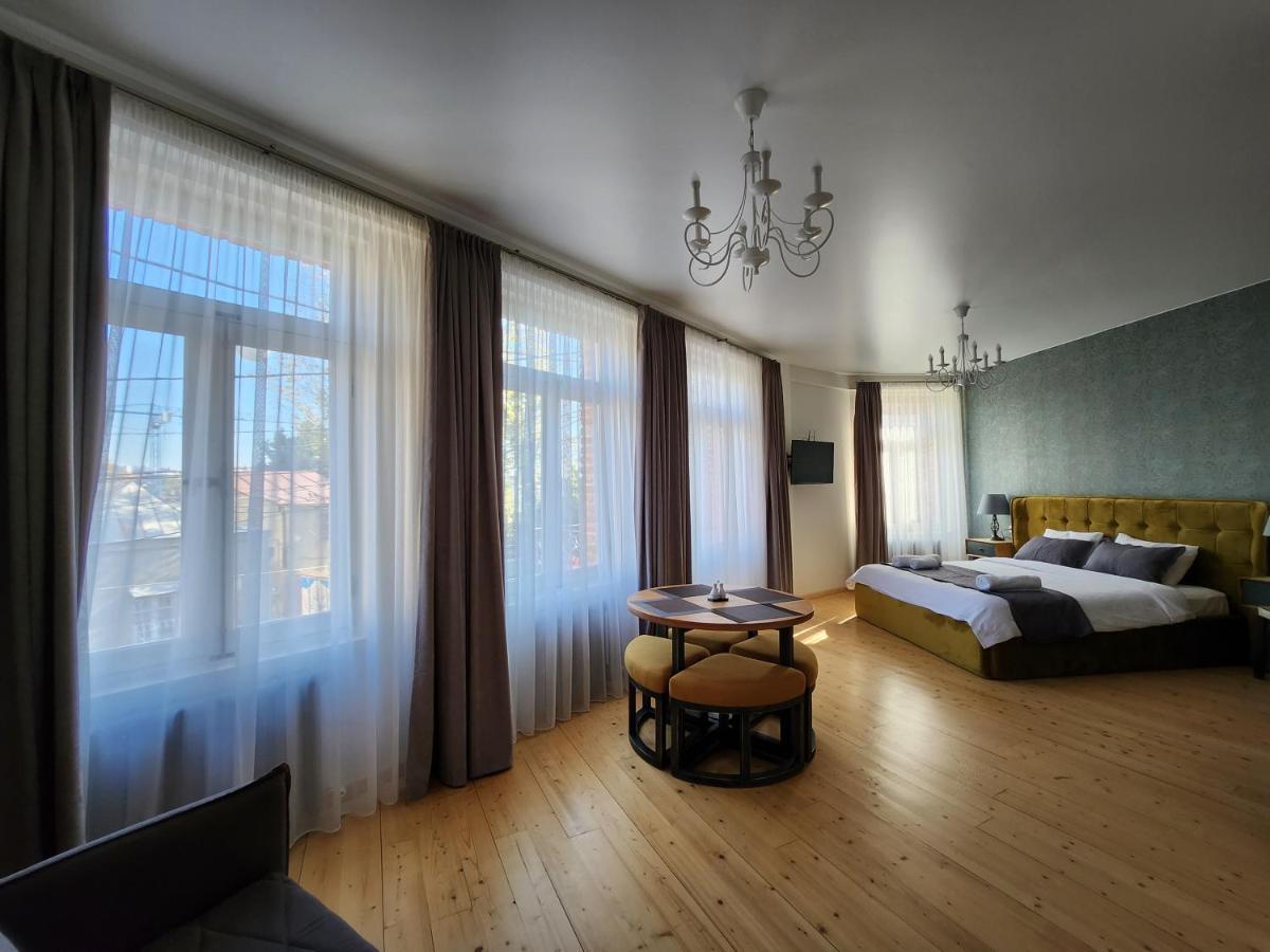 Old Gold Anteon Apartment Тбилиси Екстериор снимка