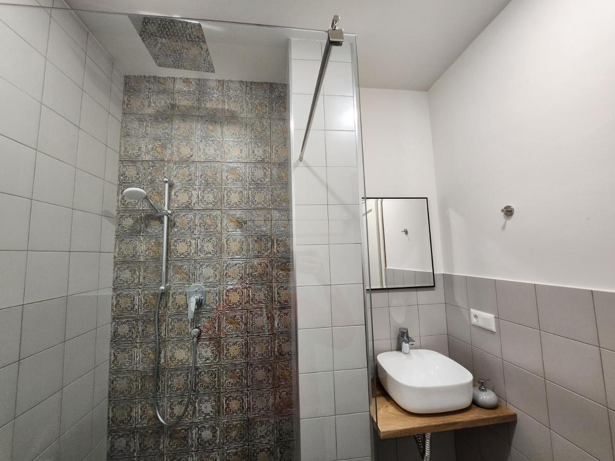 Old Gold Anteon Apartment Тбилиси Екстериор снимка