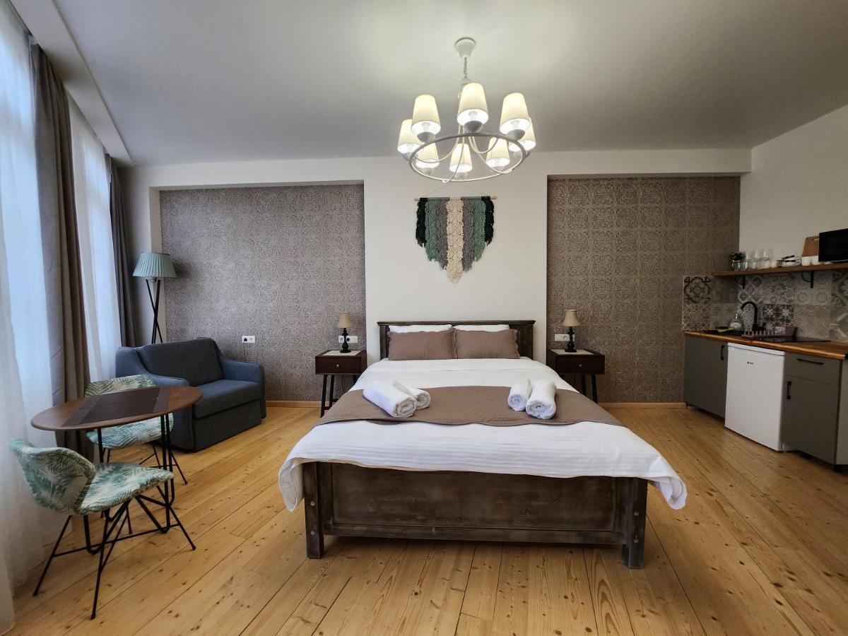 Old Gold Anteon Apartment Тбилиси Екстериор снимка