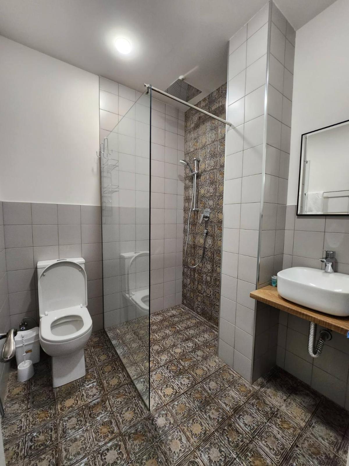 Old Gold Anteon Apartment Тбилиси Стая снимка