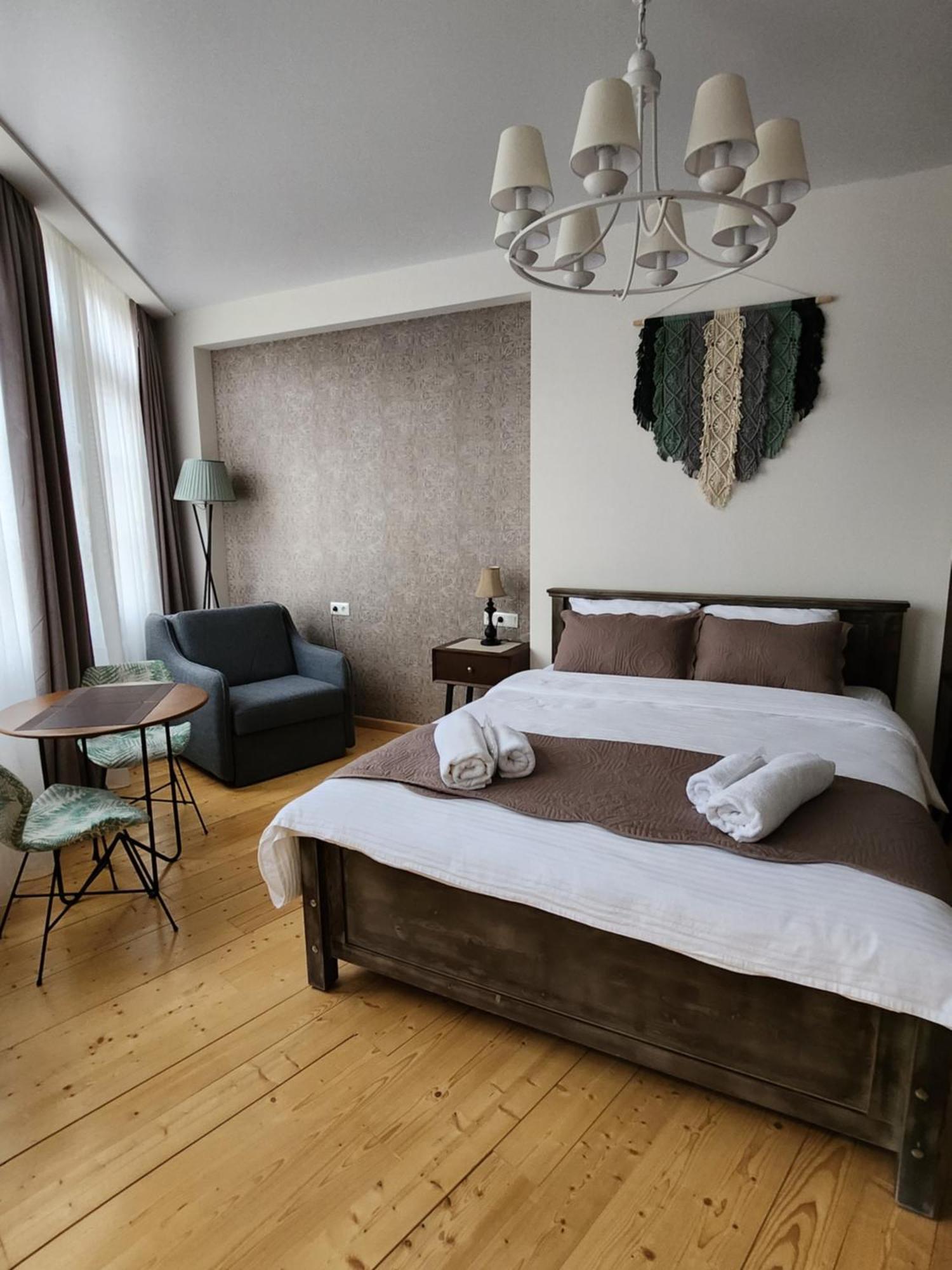 Old Gold Anteon Apartment Тбилиси Екстериор снимка